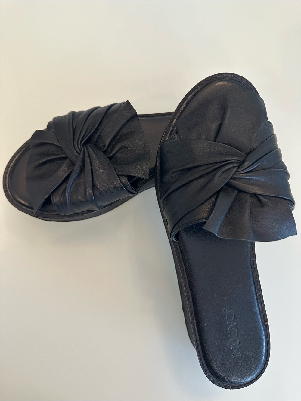 INUOVO | Black Leather Platform Slide Sandals | Size 41 / Size 11 - Picture 7 of 16